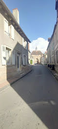 maison à Ainay-le-Château (03)