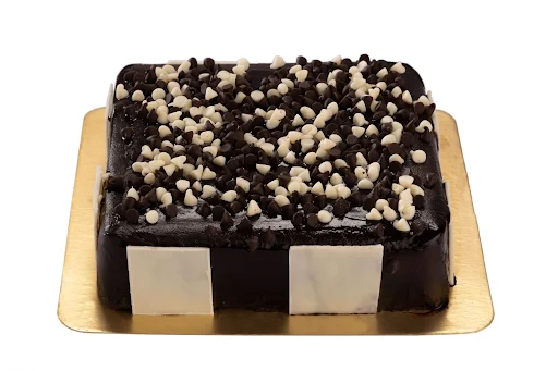 Dark & White Choco Premium Cake