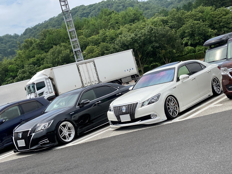 クラウンアスリートの廣紳会・弐壱零冠會・マスクの日焼け😱・鷲羽山ミーティングに関するカスタム事例の投稿画像3枚目