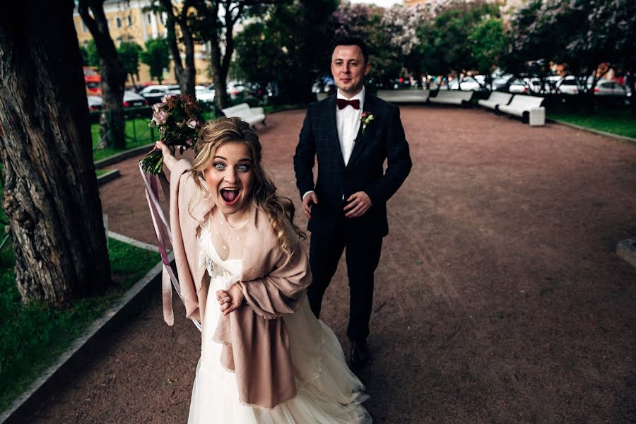 Fotógrafo de casamento Pavel Totleben (totleben). Foto de 6 de agosto 2019