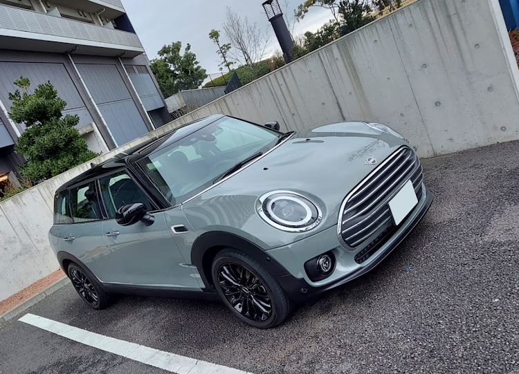 ミニ クラブマンの洗車・miniのある生活・MINI乗りさんと繋がりたいに関するカスタム事例の投稿画像1枚目