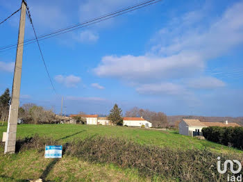 terrain à Saint-Bonnet-sur-Gironde (17)