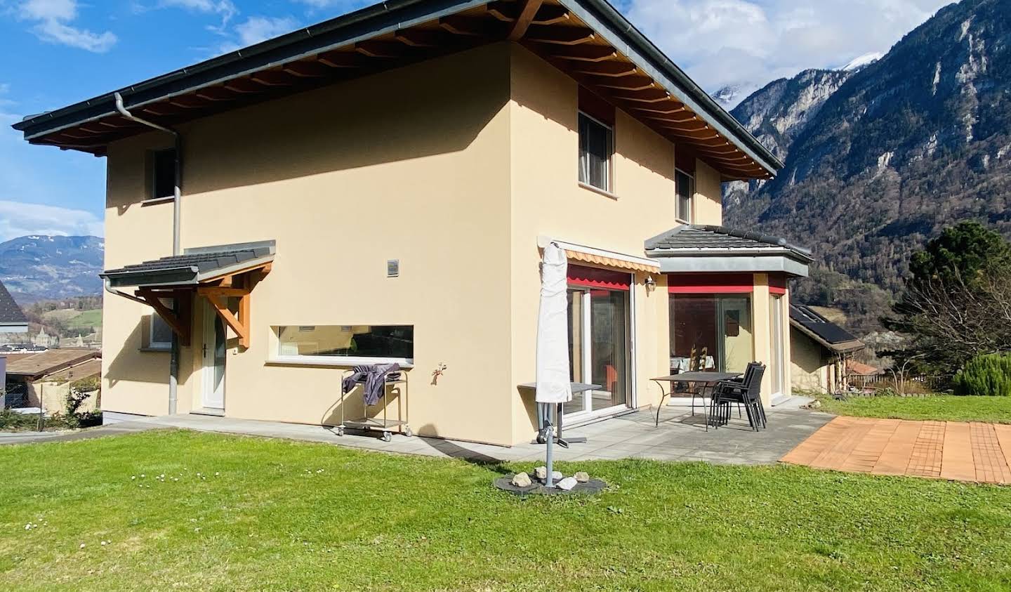 Maison avec jardin et terrasse Saint-Maurice