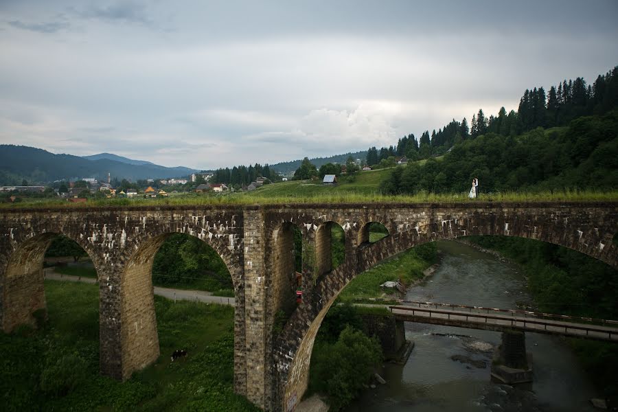 Fotograful de nuntă Artem Gnatenko (gnat). Fotografia din 18 aprilie 2020