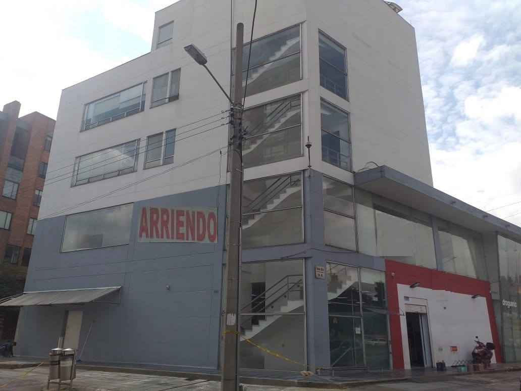 Oficina En Arriendo - Puente Largo, Bogota
