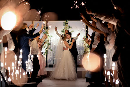 Photographe de mariage Oksana Lopatko (smeyer). Photo du 17 décembre 2020