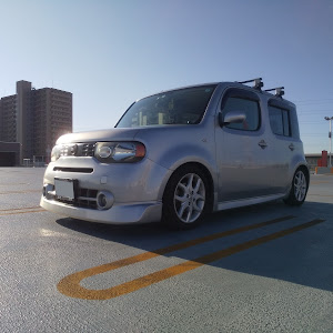 キューブ Z12
