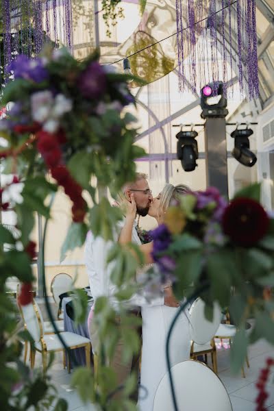 Photographe de mariage Zhenya Trastandeckaya (jennytr). Photo du 19 décembre 2021