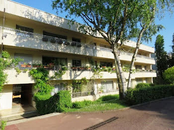 appartement à Le Plessis-Robinson (92)