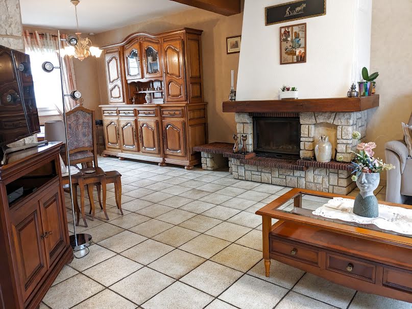 Vente viager 5 pièces 96.7 m² à Nevers (58000), 46 000 €