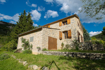 maison à Brantes (84)