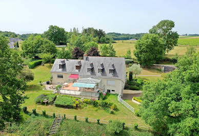 Maison avec piscine et terrasse 10