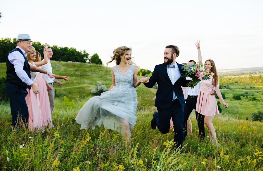 Fotografo di matrimoni Valentina Tvardovskaya (phototvardovskay). Foto del 23 agosto 2017