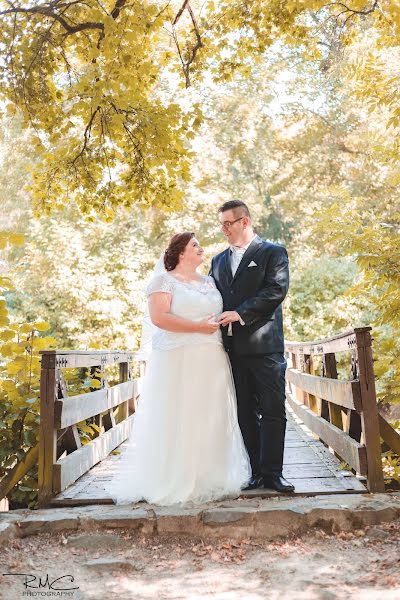 Fotografo di matrimoni Roman Fabík (rmcphotography). Foto del 16 aprile 2019