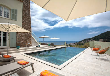 Seaside villa with pool 2