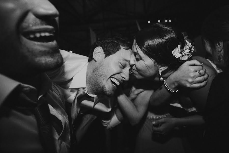 Fotografo di matrimoni Mika Alvarez (mikaalvarez). Foto del 19 marzo 2018