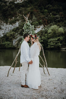 Fotógrafo de bodas Lina Tzegkozi (vlstories). Foto del 12 de noviembre 2023