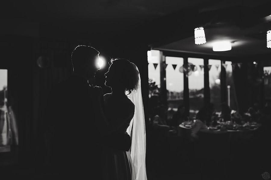 Wedding photographer Elena Senchuk (baroona). Photo of 4 May 2016