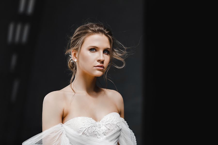 Fotógrafo de casamento Anton Ayris (iris). Foto de 6 de julho 2020