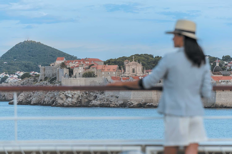 Cruise the Dalmatian Coast on Le Lyrial, a Ponant sailing yacht.