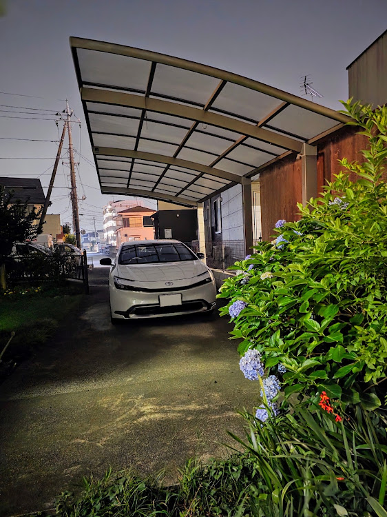 プリウスのEXキーパープレミアム・キーパーラボ新座店・武蔵野フーズ所沢工場・自宅の駐車場に関するカスタム事例の投稿画像8枚目