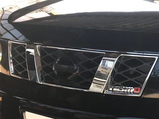 Nissan 日産エクストレイルT31前期 デカロゴエンブレムグリル