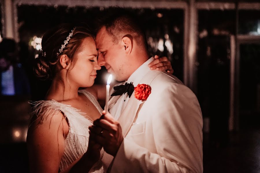 Nhiếp ảnh gia ảnh cưới Jakub Przybyła (jakubprzybyla). Ảnh của 24 tháng 6 2021