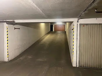 parking à Paris 16ème (75)