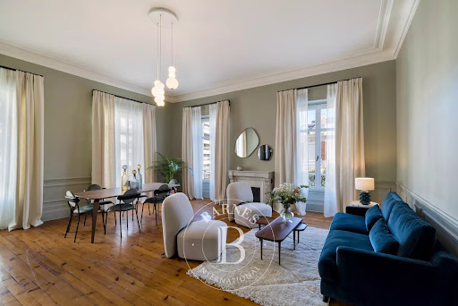 Modern living dining room, wood flooring in this luxury apartment / penthouse for sale in Biarritz ($1,941,385 - 148 m²)
