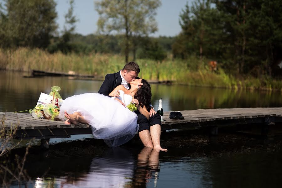 Fotógrafo de casamento Krystian Dróżdż (krystek1976). Foto de 24 de janeiro 2020