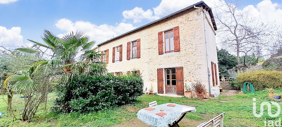 Vente maison 12 pièces 286 m² à Lodeve (34700), 416 000 €