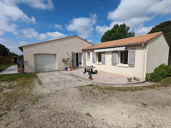 maison à La Chapelle-des-Pots (17)