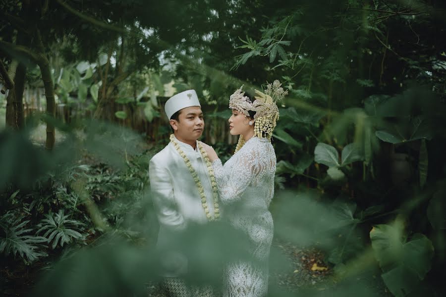 Wedding photographer Denden Syaiful Islam (dendensyaiful). Photo of 28 December 2022