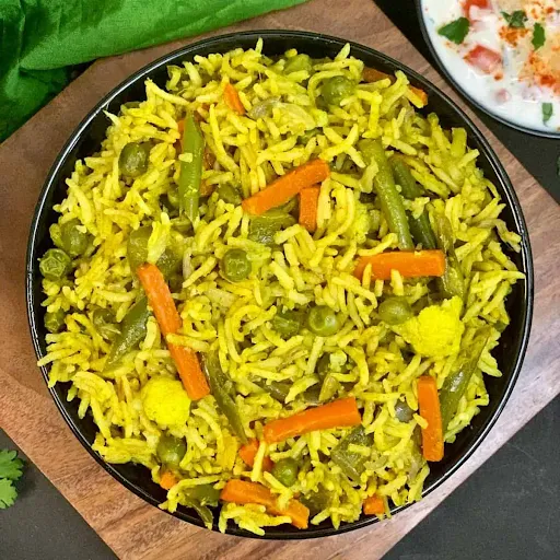 Veg Pulao [Serves 1]