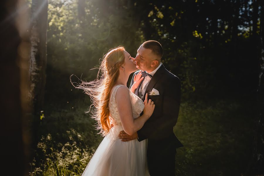 Fotografo di matrimoni Barbara Rompska (rompskafotografi). Foto del 8 luglio 2020