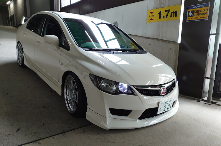 シビックタイプRのドライブ・車高調整・車高詐欺・洗車に関するカスタム事例の投稿画像4枚目