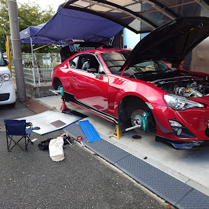 86