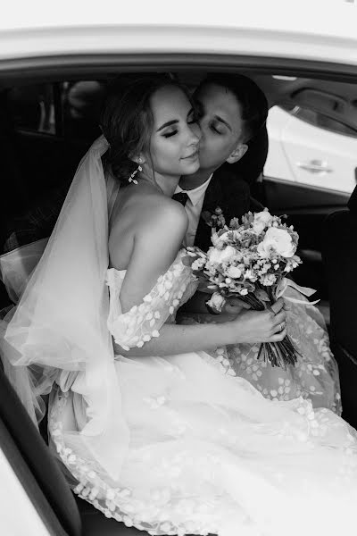 Wedding photographer Anton Krymov (antonkrymov). Photo of 16 May 2022