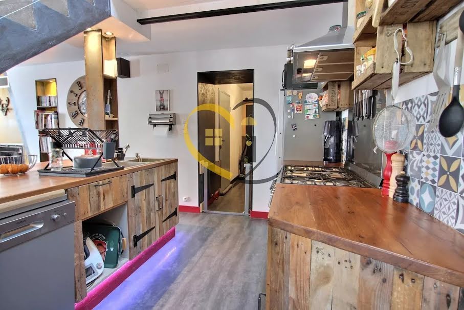 Vente propriété 5 pièces 160 m² à Saint-Martin-d'Auxigny (18110), 179 000 €