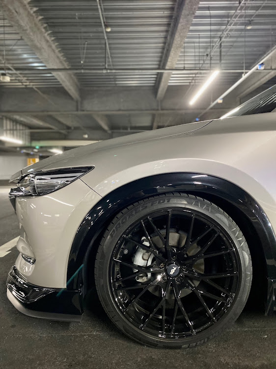 CX-8のみんなでつくろうホイール図鑑に関するカスタム事例の投稿画像1枚目