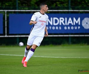 Robin Veldman geeft zijn ongezouten mening over Mohamed Bouchouari