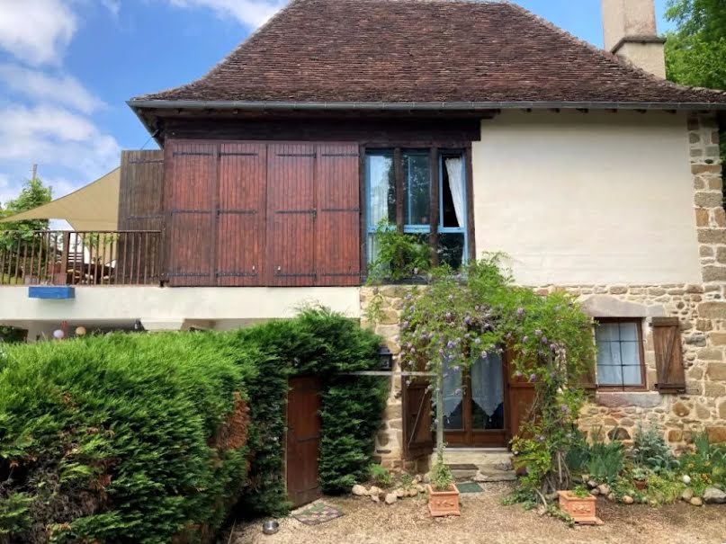 Vente maison 7 pièces 180 m² à Beaulieu-sur-Dordogne (19120), 311 225 €