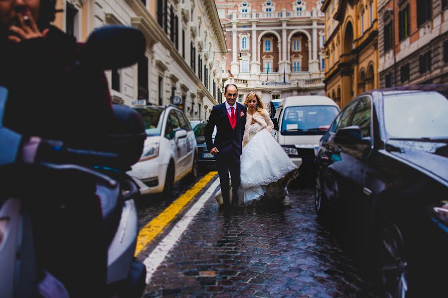 Fotografo di matrimoni Ferran Blasco Reig (ferry9). Foto del 1 marzo 2017