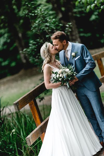 Fotógrafo de bodas Ania Munkler (aniasphotoarts). Foto del 18 de septiembre 2019