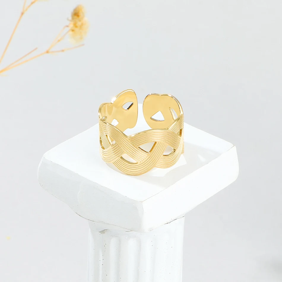 Titanium steel open end ring simple bracelet Dongdaemun Minimalist design Durable and stylish Comfortable for daily wear