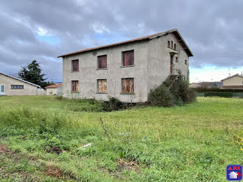 maison à La Tour-du-Crieu (09)