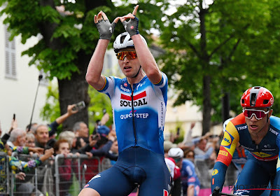 Iljo Keisse bijzonder eerlijk over emotioneel moment ter ere aan wijlen Wouter Weylandt: "Dat was kippenvel"