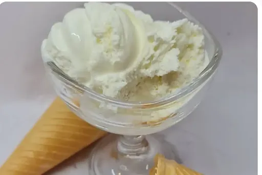 Vanilla Ice Cream [1 Scoop]