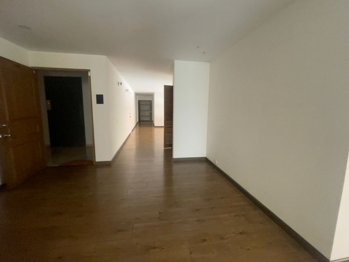 Apartamento En Venta - La Cabrera, Bogota