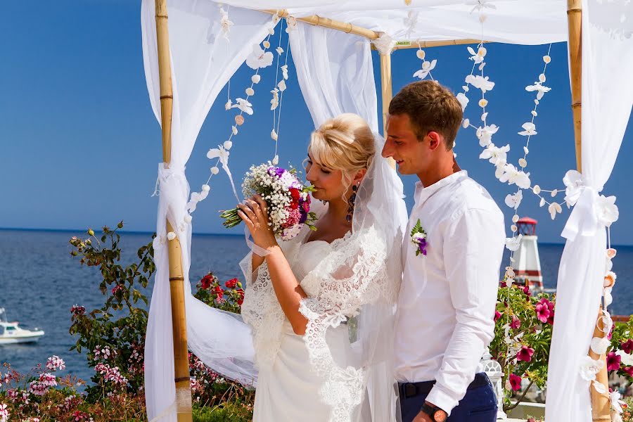 結婚式の写真家Irina Spitsyna (grancanaria)。2014 8月7日の写真